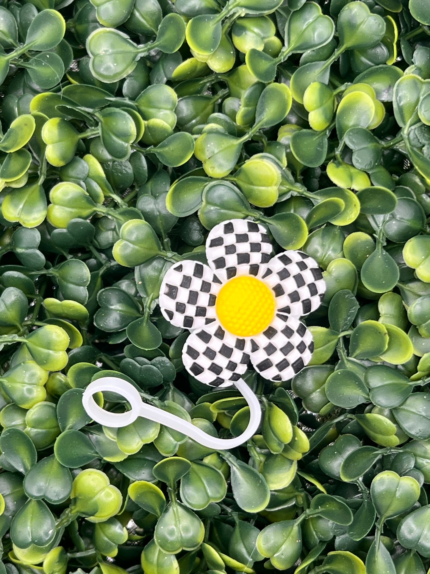 Checkered Flower Topper