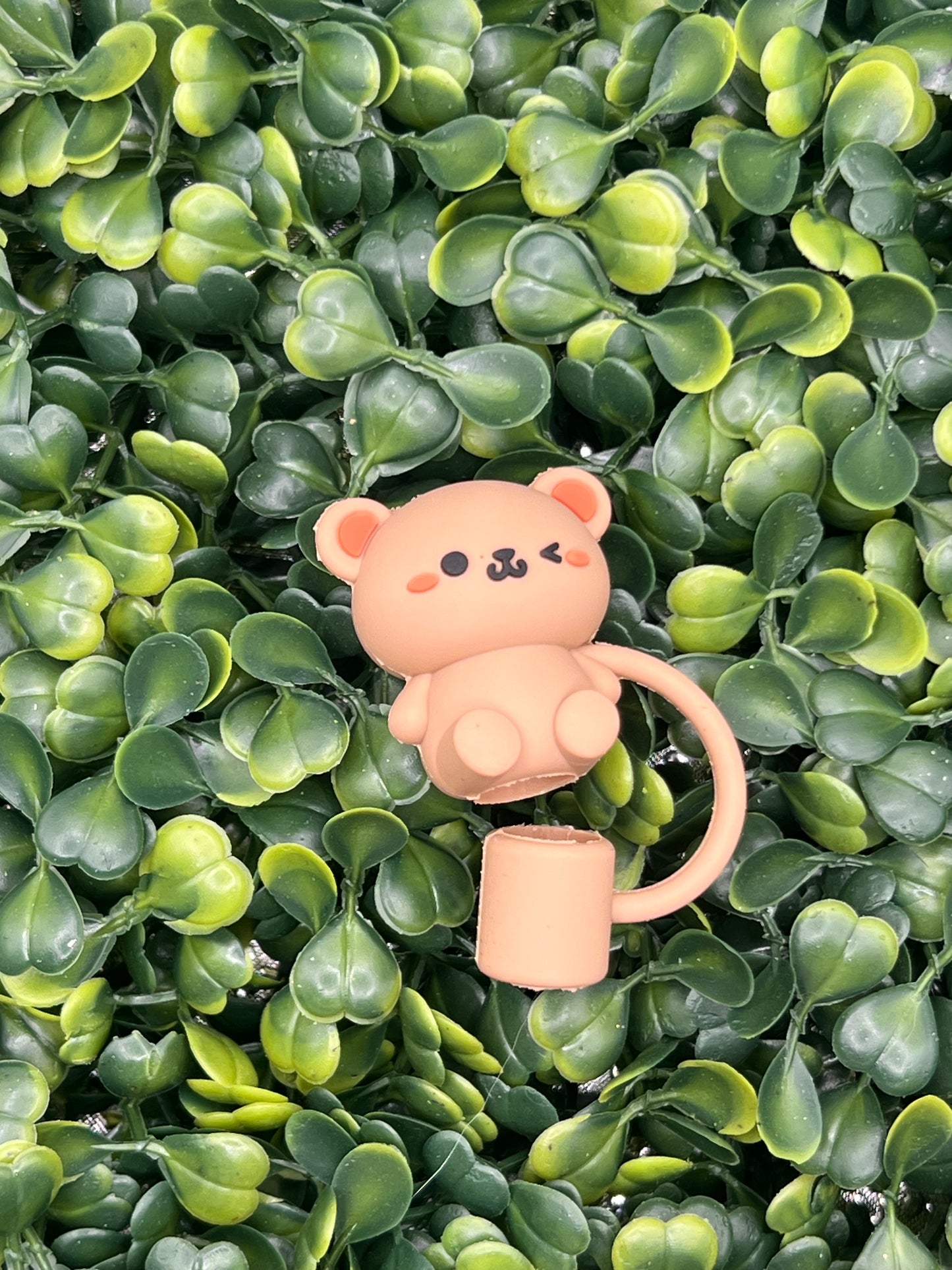 Bear Straw Topper